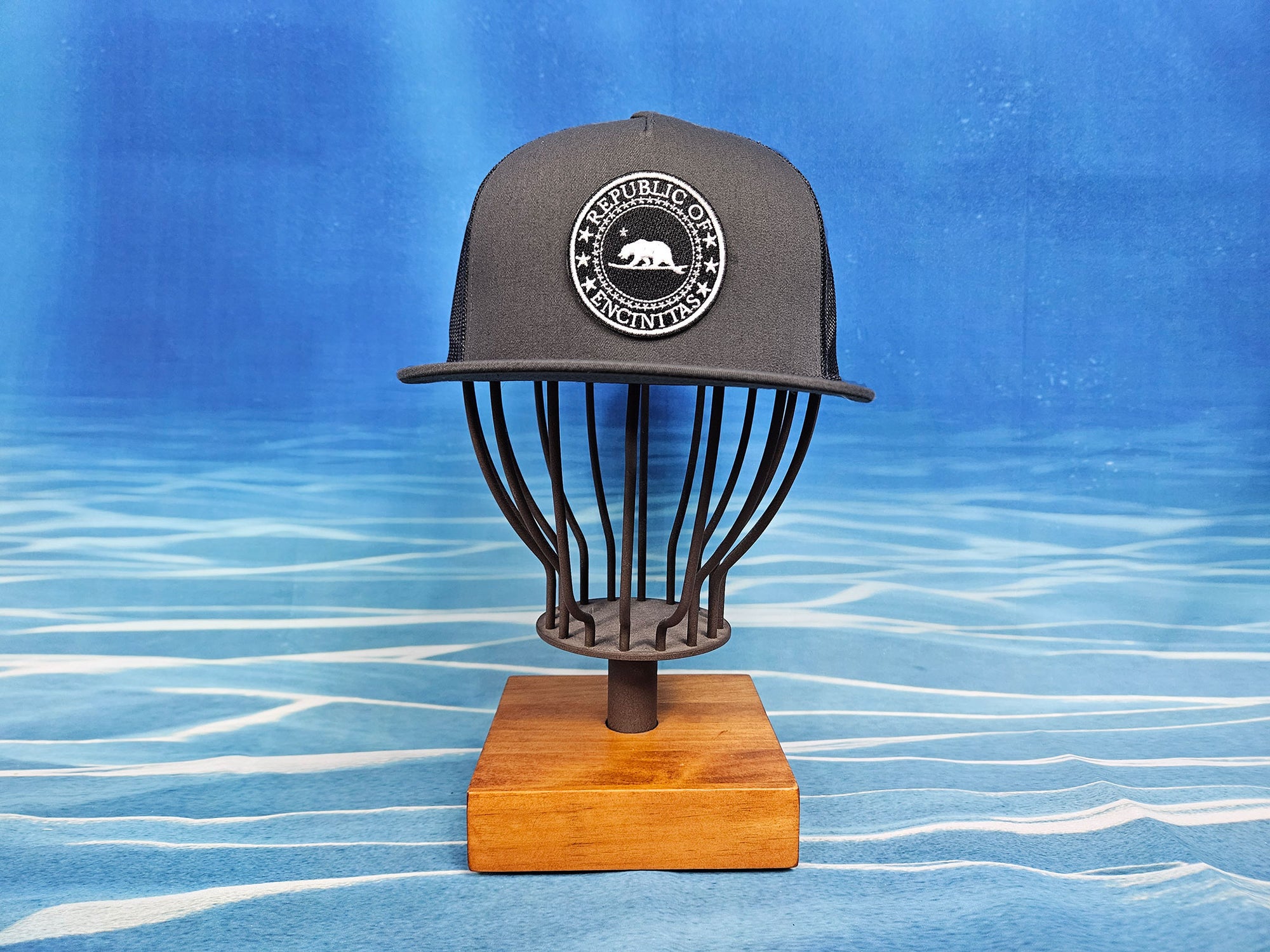 Find Your Coast Fishing Flexfit Trucker Hat Multicam Green/Black